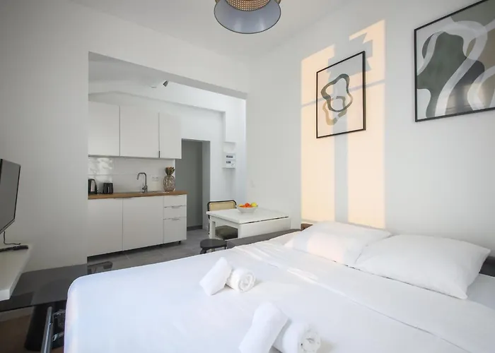 아파트 5#studio 2pers#paris 15#commerce#ac *